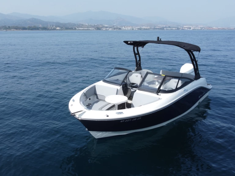 Huur een Bayliner bayliner v20 in Puerto Banús