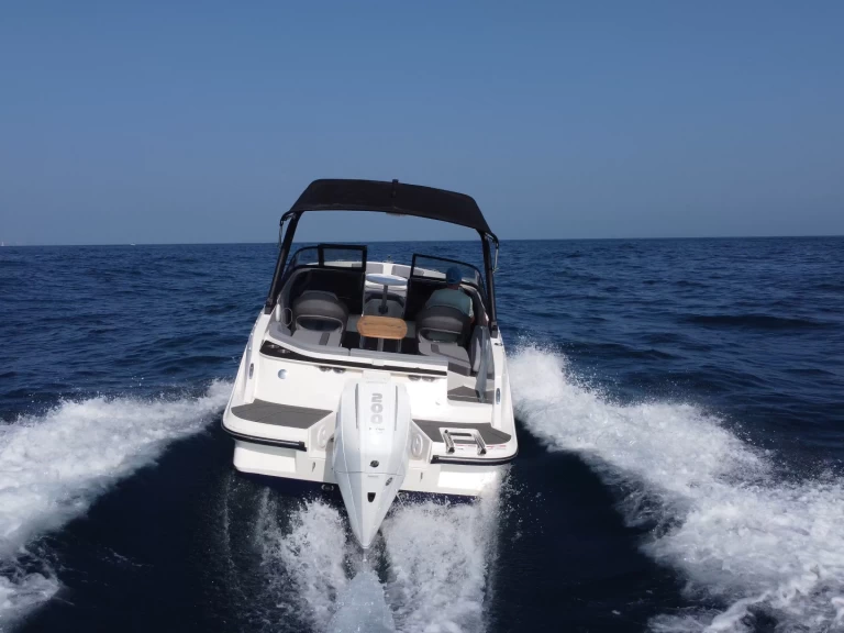 Verhuur Motorboot in Puerto Banús - Bayliner bayliner v20