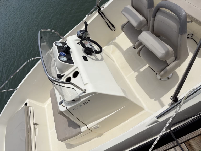 Huur Motorboot met of zonder schipper Quicksilver in Palavas-les-Flots