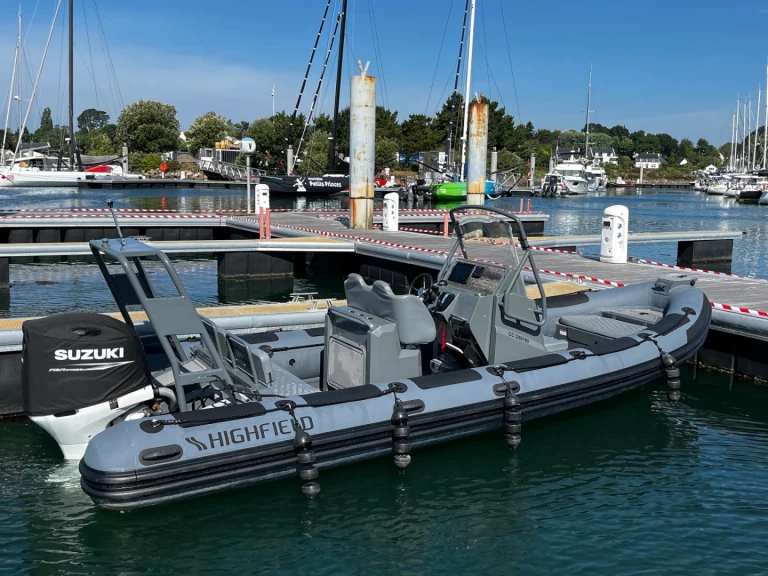 Huur een Highfield Patrol 660 in La Forêt-Fouesnant