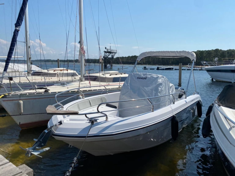 Ranieri  Voyager 21S te huur van particulier of professional in Biscarrosse