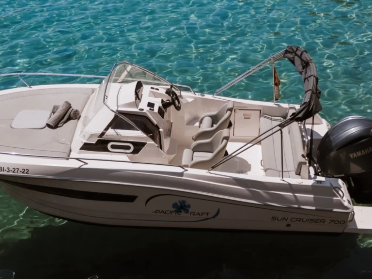 Verhuur Motorboot Pacific Craft met vaarbewijs