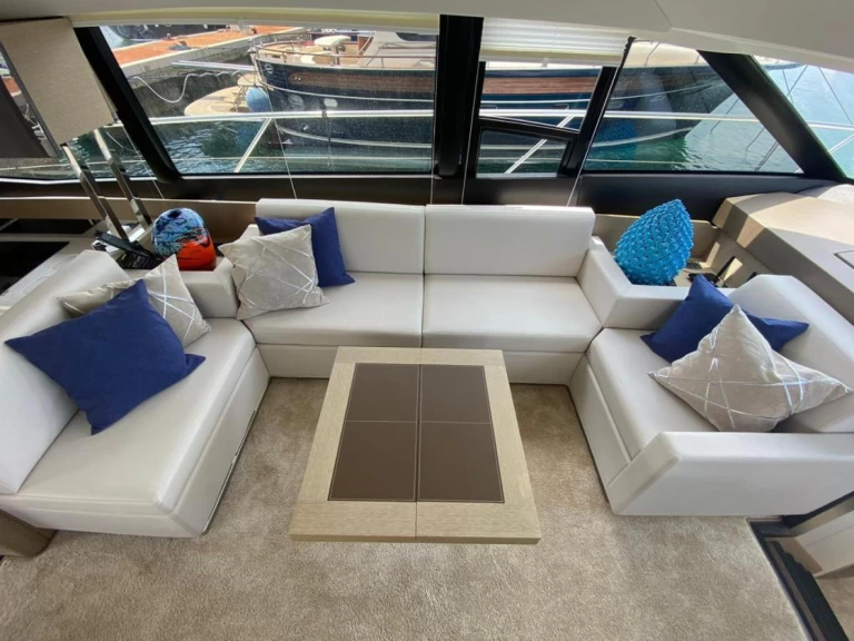 Huur Jacht met of zonder schipper Prestige in Capo d'Orlando