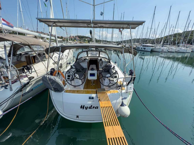 Huur een Bavaria Cruiser 34 in Pula