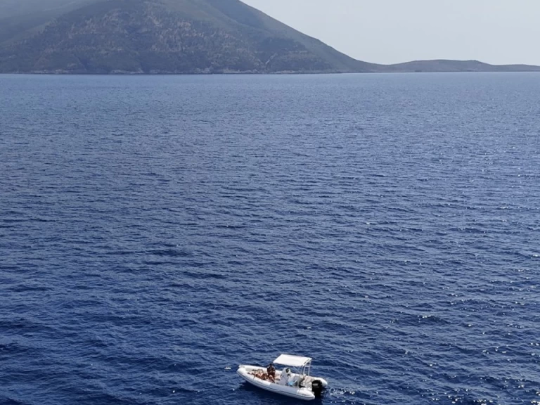 Bootverhuur Eagle Eagle 2 in Gjiri i Vlorës via SamBoat