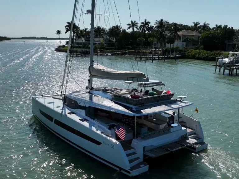 Huur Catamaran met of zonder schipper Fountaine Pajot in Marsh Harbour