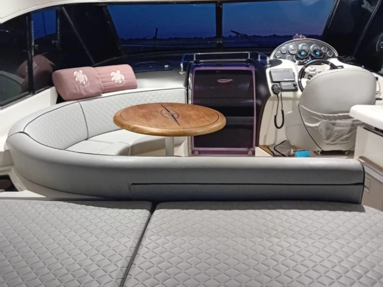 Verhuur Motorboot Bavaria met vaarbewijs