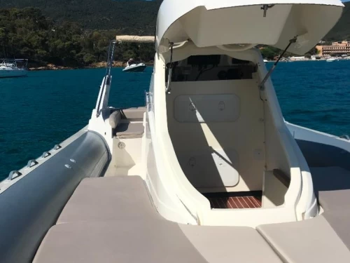 RIB te huur in Le Canon voor de beste prijs