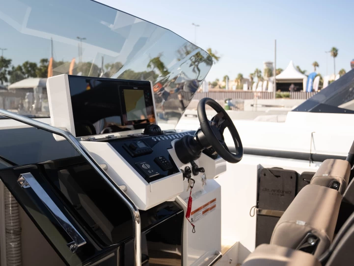 Huur een DEANTONIO YACHTS D32 in Dénia