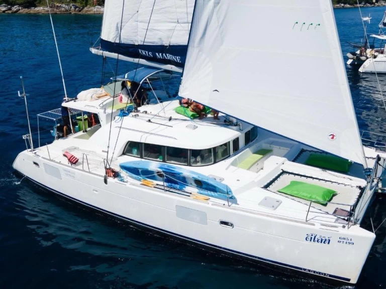 Huur een Lagoon Lagoon 440 in Amphoe Mueang Phuket