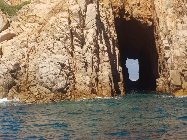 Verhuur RIB Capelli met vaarbewijs