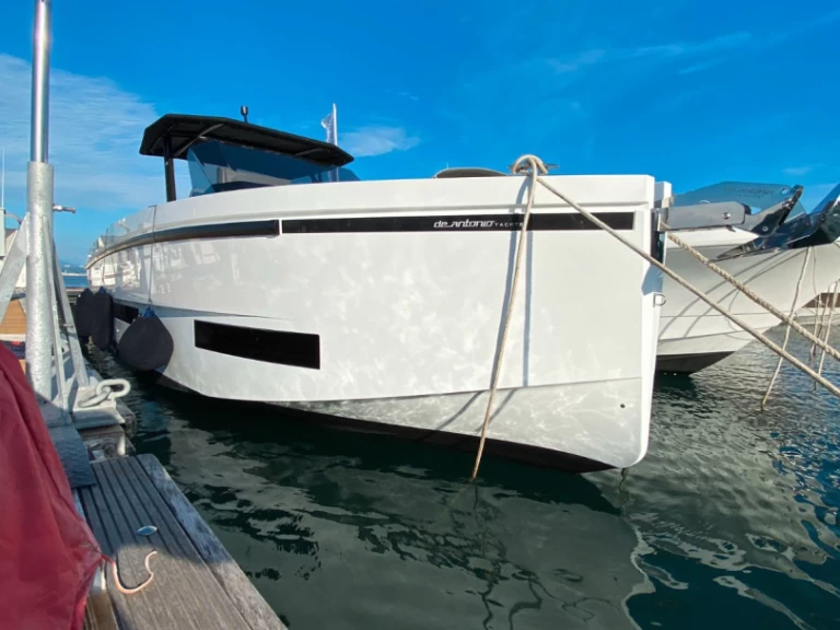 Verhuur Motorboot De Antonio met vaarbewijs