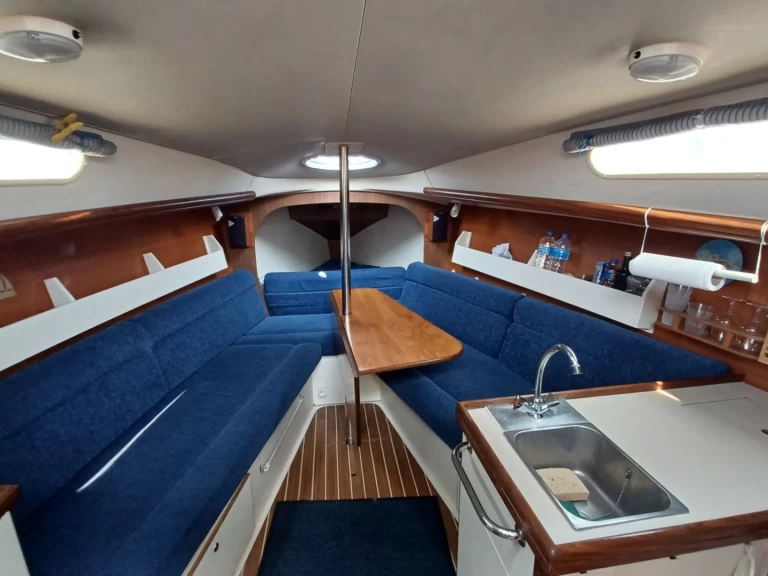 Bootverhuur Hunter Hunter 27 Legend in La Rochelle via SamBoat