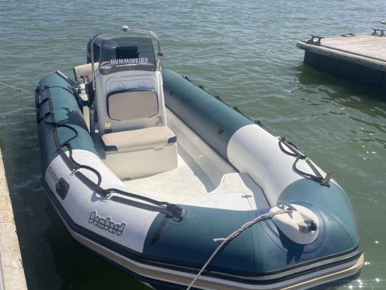 Huur een Bombard Sunrider 550 Bleu in La Plaine-sur-Mer