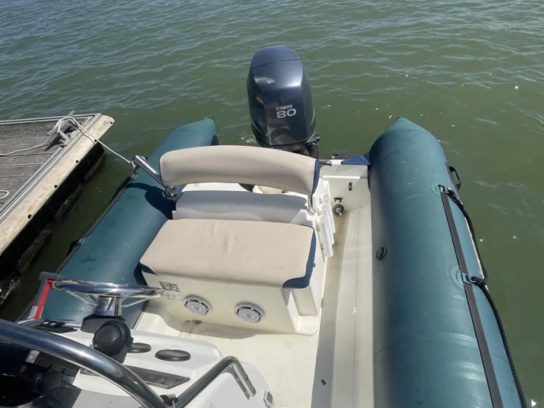 Bootverhuur La Plaine-sur-Mer goedkoop Sunrider 550 Bleu