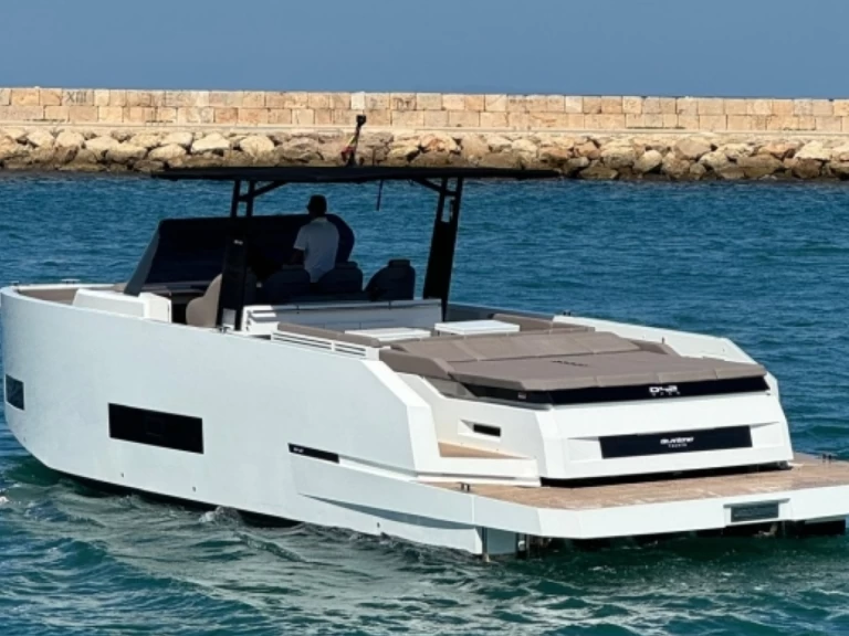 DEANTONIO YACHTS D42 te huur van particulier of professional in Dénia