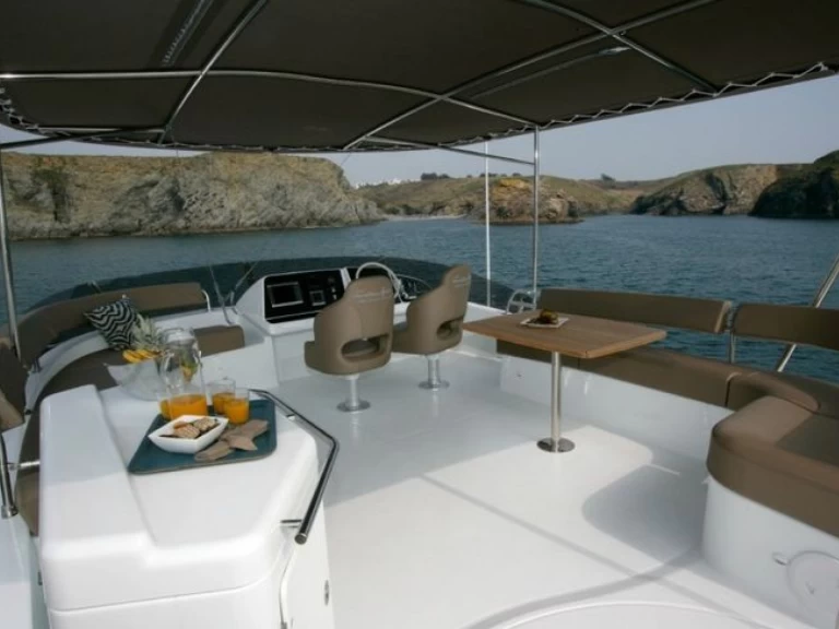 Verhuur Catamaran in Lagos - Fountaine Pajot Cumberland 47 LC