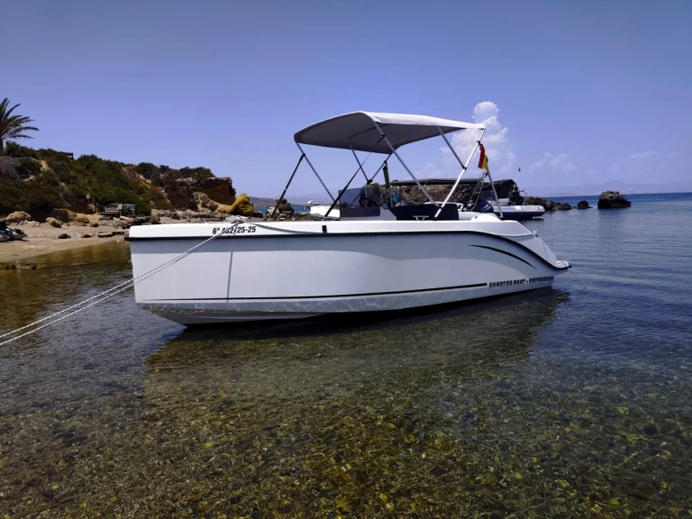 Huur een Astillero Fernández Hidalgo Crimat Silver 560 in Alicante