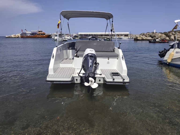 Verhuur Motorboot in Alicante - Astillero Fernández Hidalgo Crimat Silver 560