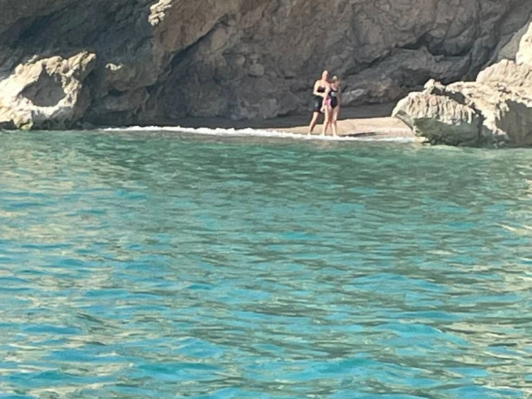 Bootverhuur Vilanova i la Geltrú goedkoop Horizon 210