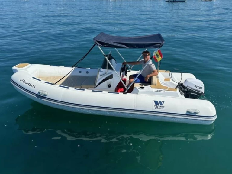 Huur Motorboot met of zonder schipper Tiger in Can Picafort