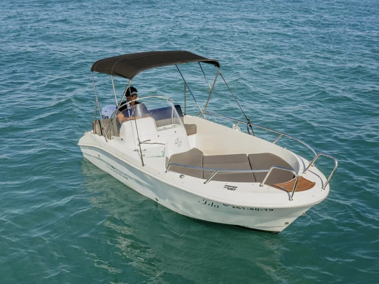 Huur Motorboot met of zonder schipper Oceanmaster in Port d'Alcudia