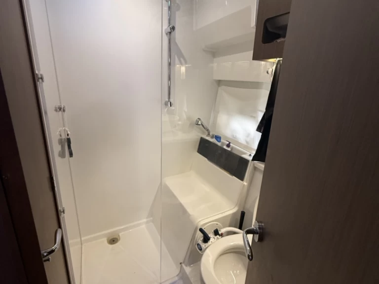 Verhuur Motorboot in Saint-Mandrier-sur-Mer - Bénéteau Antares 11.20 Fly