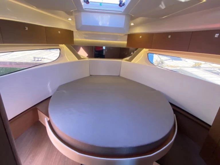 Jachthuur in Santa Eulària des Riu - Jeanneau Merry Fisher 1095 via SamBoat