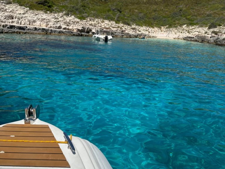 Verhuur Motorboot Nuova Jolly met vaarbewijs