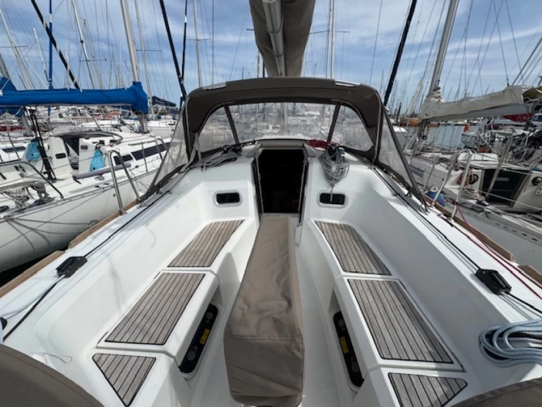 Verhuur Zeilboot in La Rochelle - SUN ODYSSEY 349 QR 2016 SUN ODYSSEY 349 QR 2016
