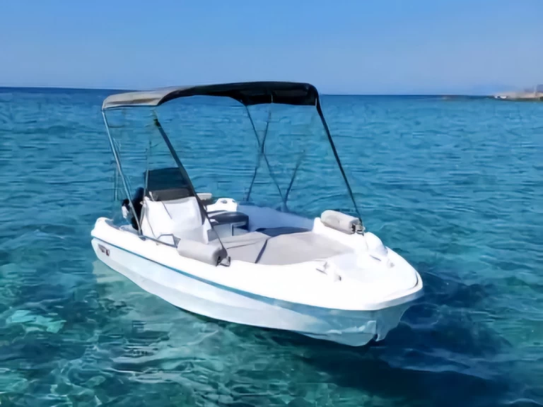 Huur een ROTO 450 S FAMILY in Galéria