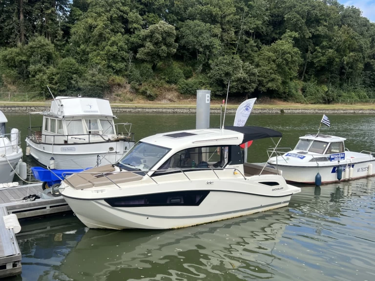 Verhuur Motorboot Quicksilver met vaarbewijs