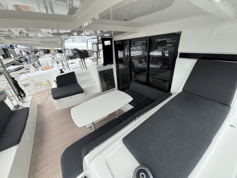 Bootverhuur Playa Sardinera goedkoop Lagoon 42