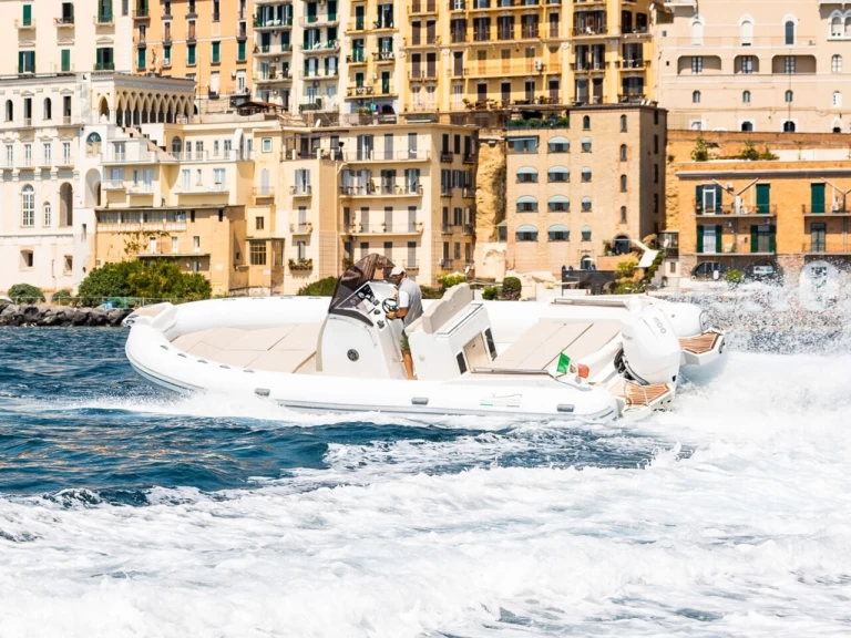 Verhuur RIB Italiamarine met vaarbewijs