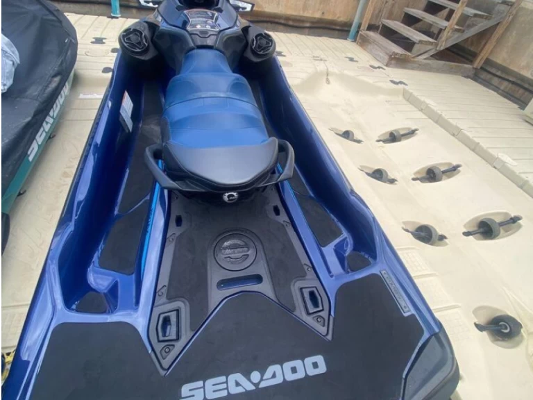 Huur Jet Ski met of zonder schipper Sea-Doo in Altea