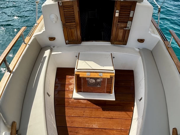 Bootverhuur Port de Sant Miquel goedkoop Conquistador 36