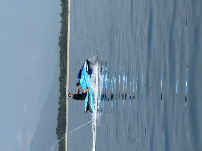 Yamaha VX DeLuxe te huur van particulier of professional in Saint-Cyprien