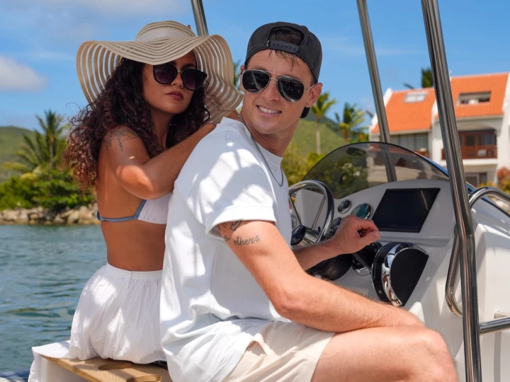 RIB te huur in Simpson Bay voor de beste prijs