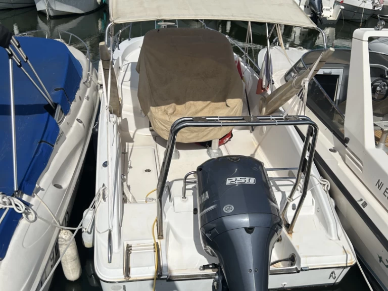 Jachthuur in Mandelieu-la-Napoule - Sessa Marine Key Largo 24 via SamBoat