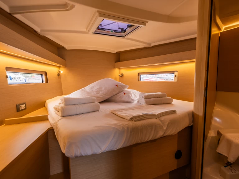 Bootverhuur Bénéteau Oceanis 40.1 in Salerno via SamBoat