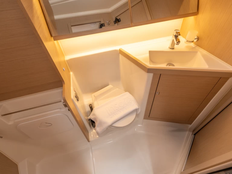 Bénéteau Oceanis 40.1 te huur van particulier of professional in Salerno