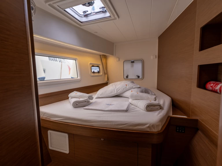 Verhuur Catamaran in Salerno - Lagoon Lagoon 42