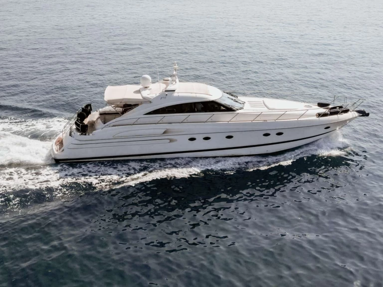 Huur een Princess, UK EVENIA in Athene