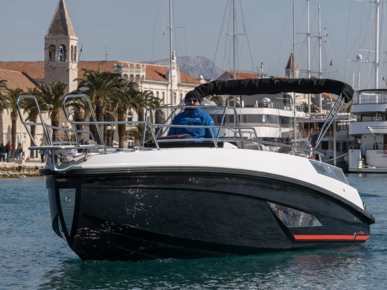 Arrow Arabis 23 Arrow Arabis 23 te huur van particulier of professional in Trogir