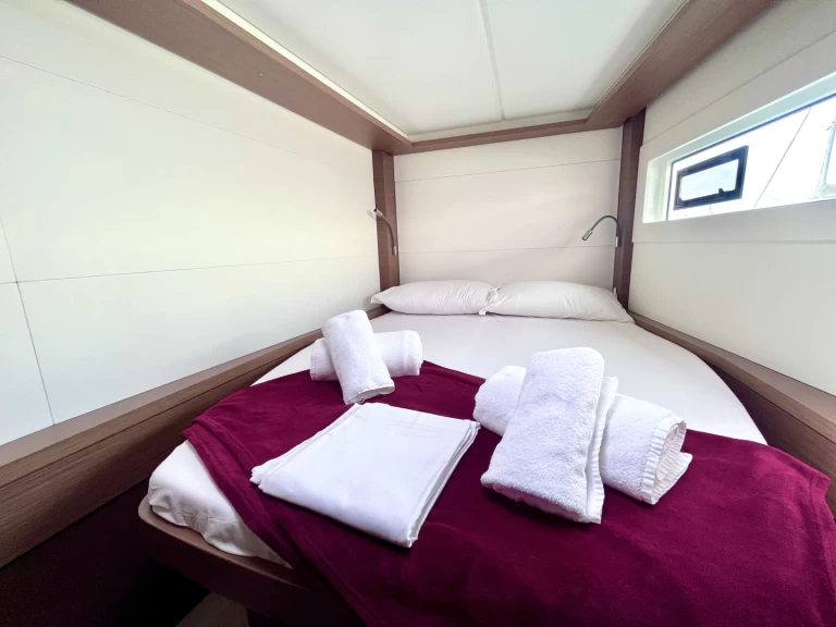 Catamaran te huur in Capo d'Orlando voor de beste prijs