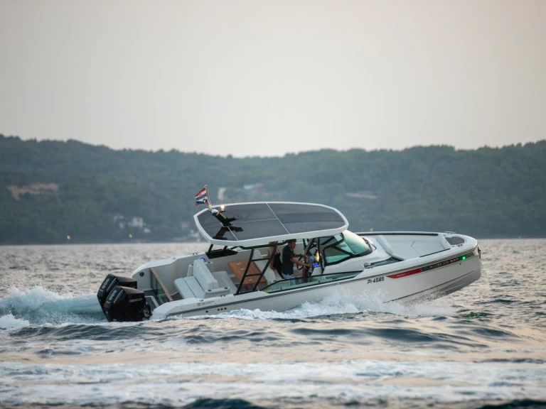 Bootverhuur Sukošan goedkoop Saxdor 270 GTO