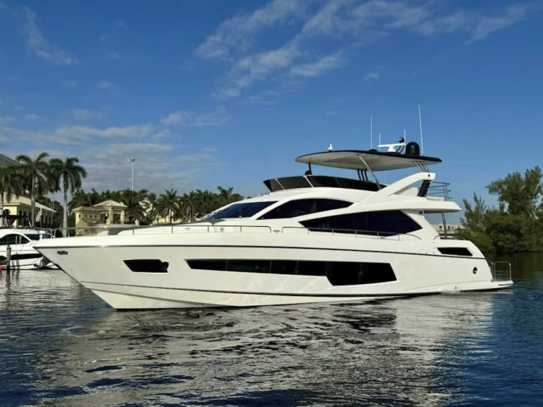 Sunseeker Sunseeker 75 Yacht te huur van particulier of professional in Seget Donji