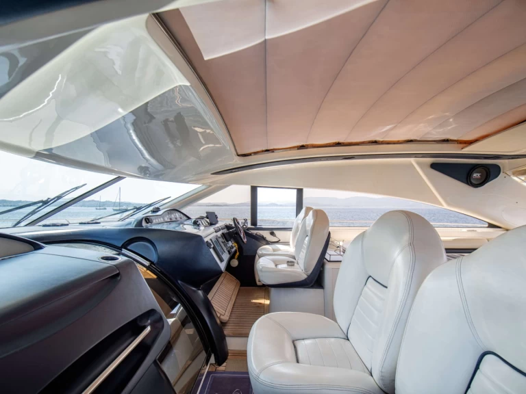 Bootverhuur Athene goedkoop EVENIA