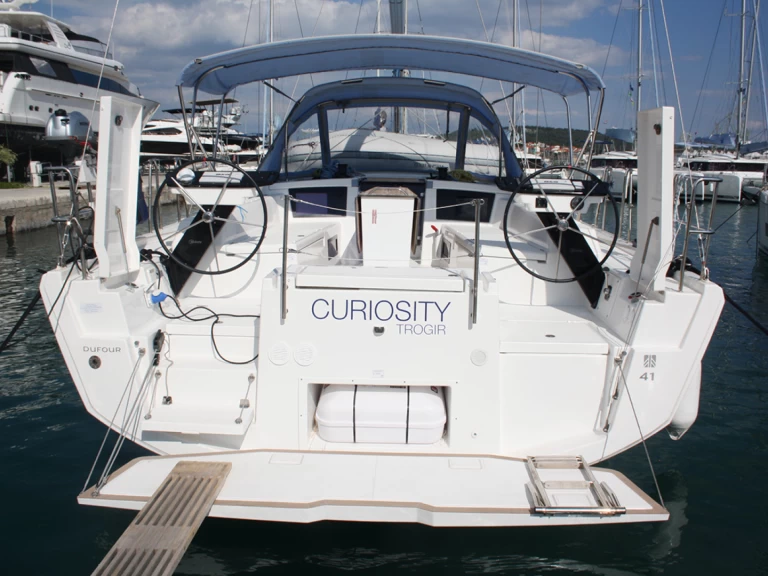 Bootverhuur Dufour Dufour 41 in Seget Donji via SamBoat