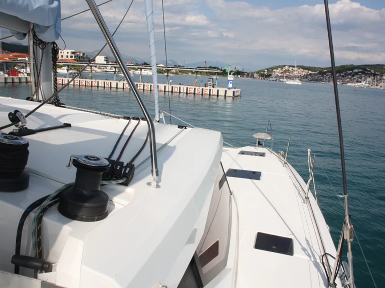 Verhuur Catamaran in Seget Donji - Fountaine Pajot Astrea 42